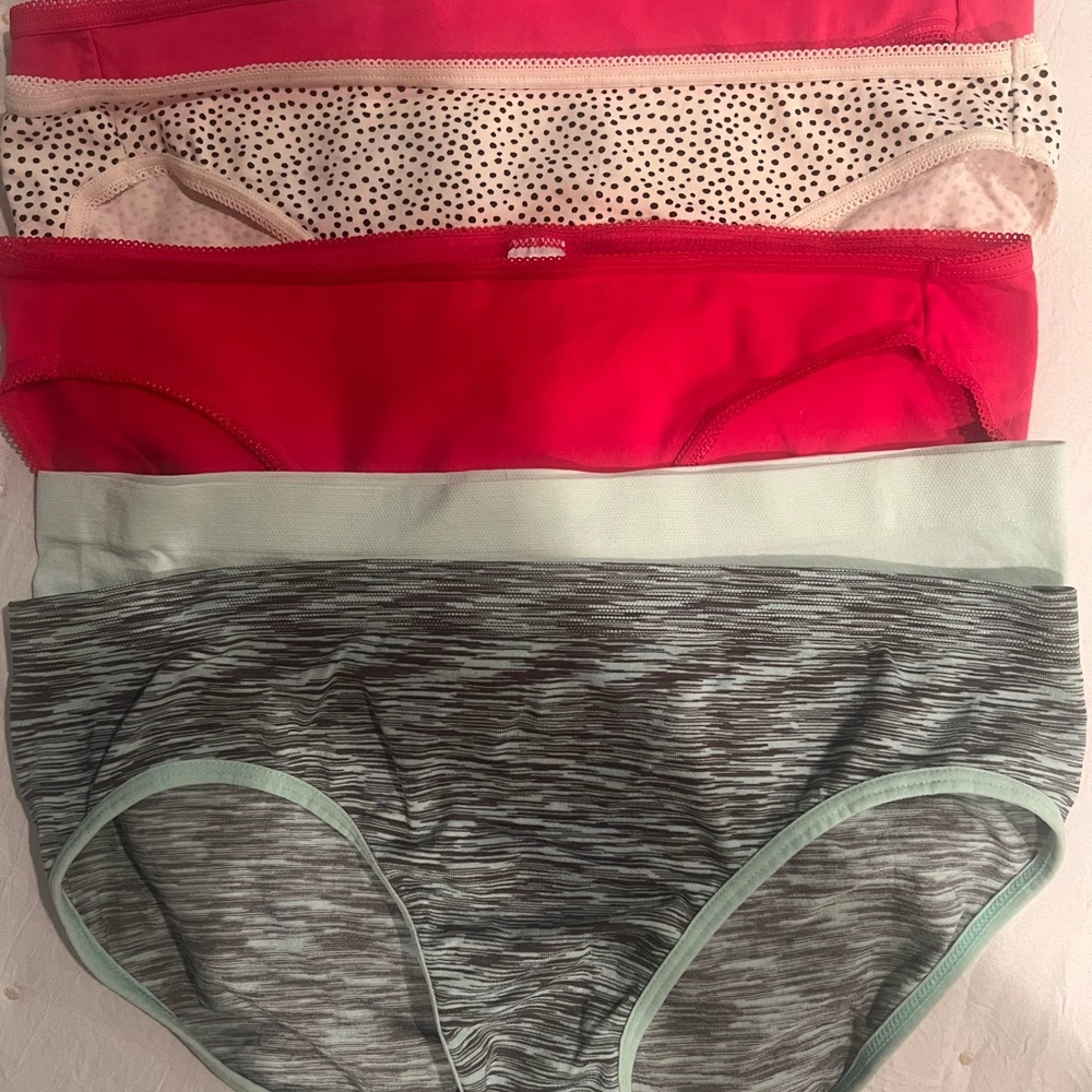 Lot of 5 Hotkiss Intimates and Maidenform panties. Size M/6